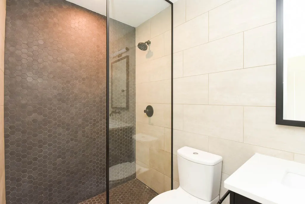 944 W Grace St, ,  60613, USA 60613-unit#D201-Chicago-IL