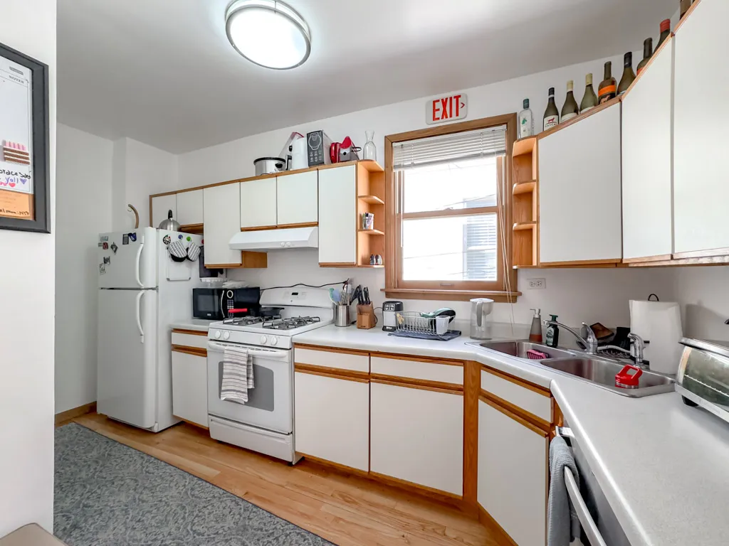 1414 W Henderson St, ,  60657, USA 60657-unit#CH-Chicago-IL