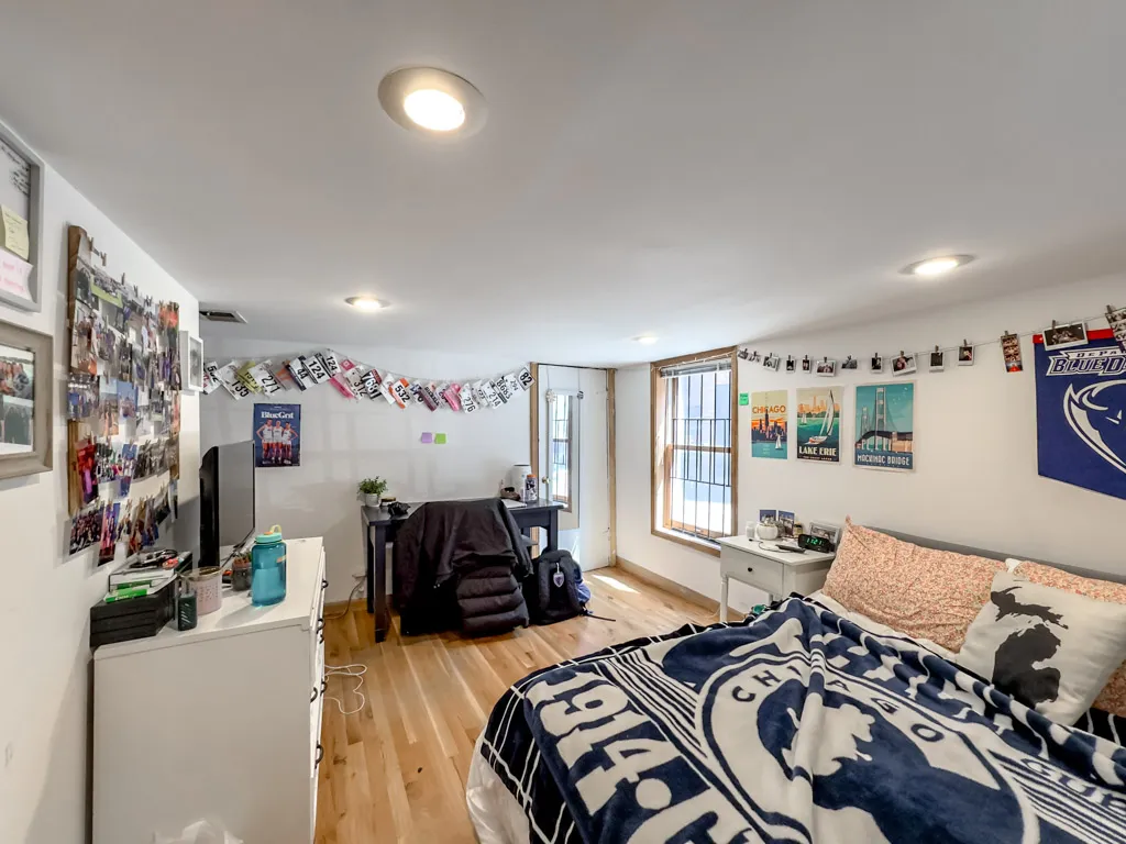 1414 W Henderson St, ,  60657, USA 60657-unit#CH-Chicago-IL