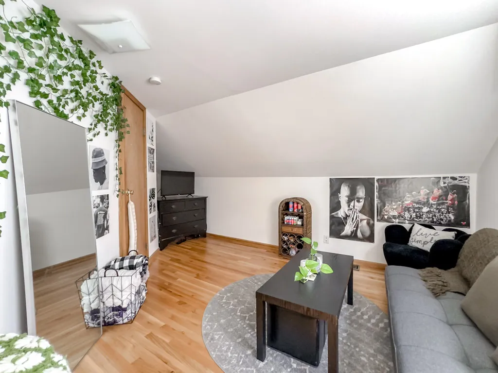 1414 W Henderson St, ,  60657, USA 60657-unit#CH-Chicago-IL