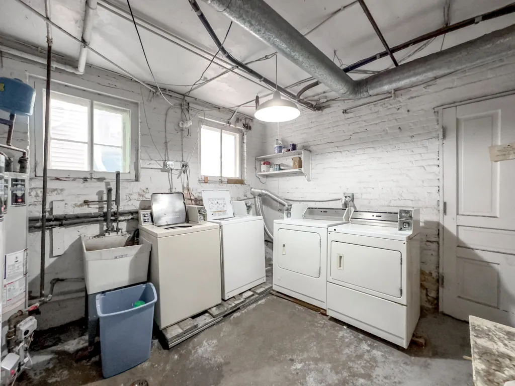 1414 W Henderson St, ,  60657, USA 60657-unit#CH-Chicago-IL