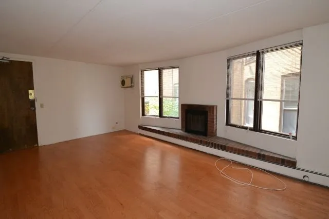 622 W Wellington Ave, ,  60657, USA 60657-unit#2-Chicago-IL