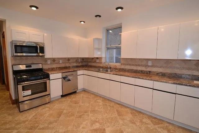 4118 N Ashland Ave, ,  60613, USA 60613-unit#1-Chicago-IL