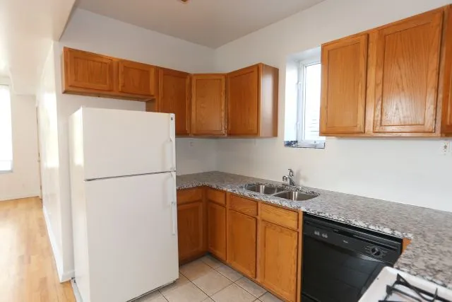 1401 N Bosworth Ave, ,  60642, USA 60642-unit#2-Chicago-IL