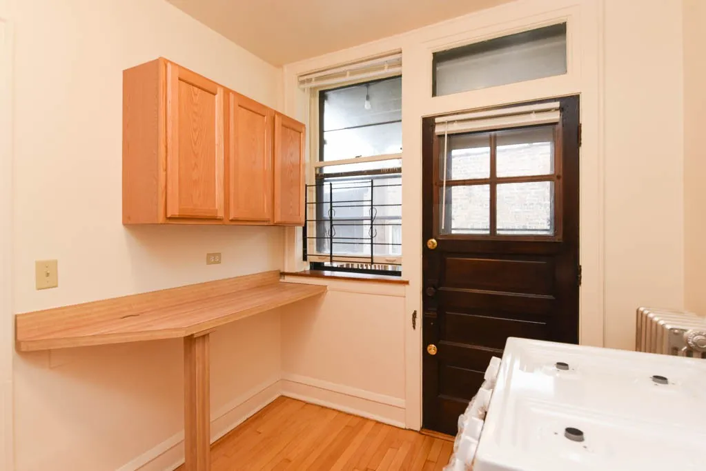 2850 W Cullom Ave, , 60618, USA 60618-unit#3-Chicago-IL