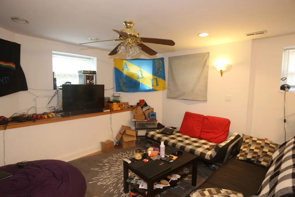 1436 W Belle Plaine Ave, , 60613, USA 60613-unit#G-Chicago-IL