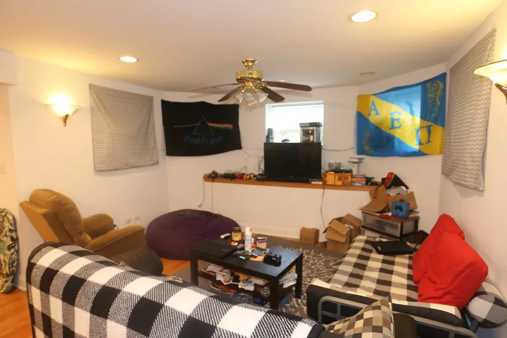 1436 W Belle Plaine Ave, , 60613, USA 60613-unit#G-Chicago-IL