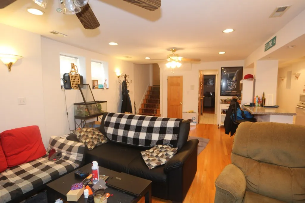 1436 W Belle Plaine Ave, , 60613, USA 60613-unit#G-Chicago-IL