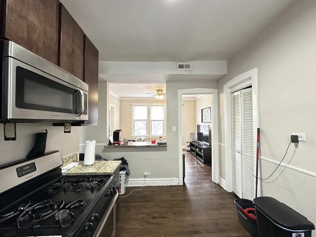 3538 W Grace St, , 60618, USA 60618-unit#2E-Chicago-IL