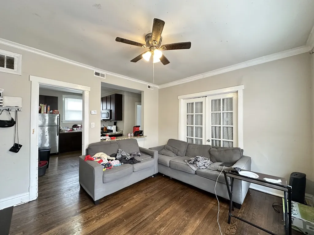 3538 W Grace St, , 60618, USA 60618-unit#2E-Chicago-IL