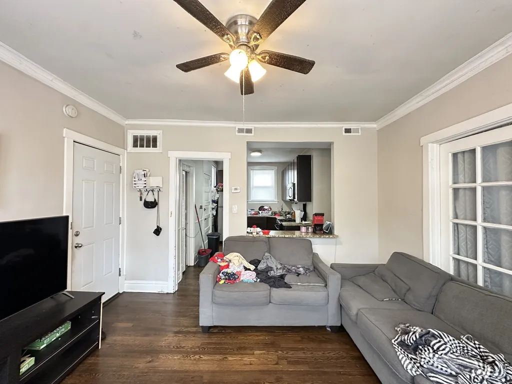 3538 W Grace St, , 60618, USA 60618-unit#2E-Chicago-IL