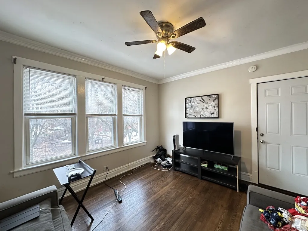3538 W Grace St, , 60618, USA 60618-unit#2E-Chicago-IL