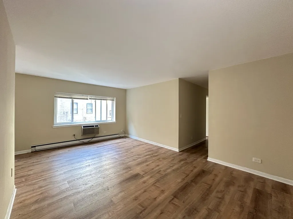 3825 N Pine Grove Ave, , 60613, USA 60613-unit#321-Chicago-IL