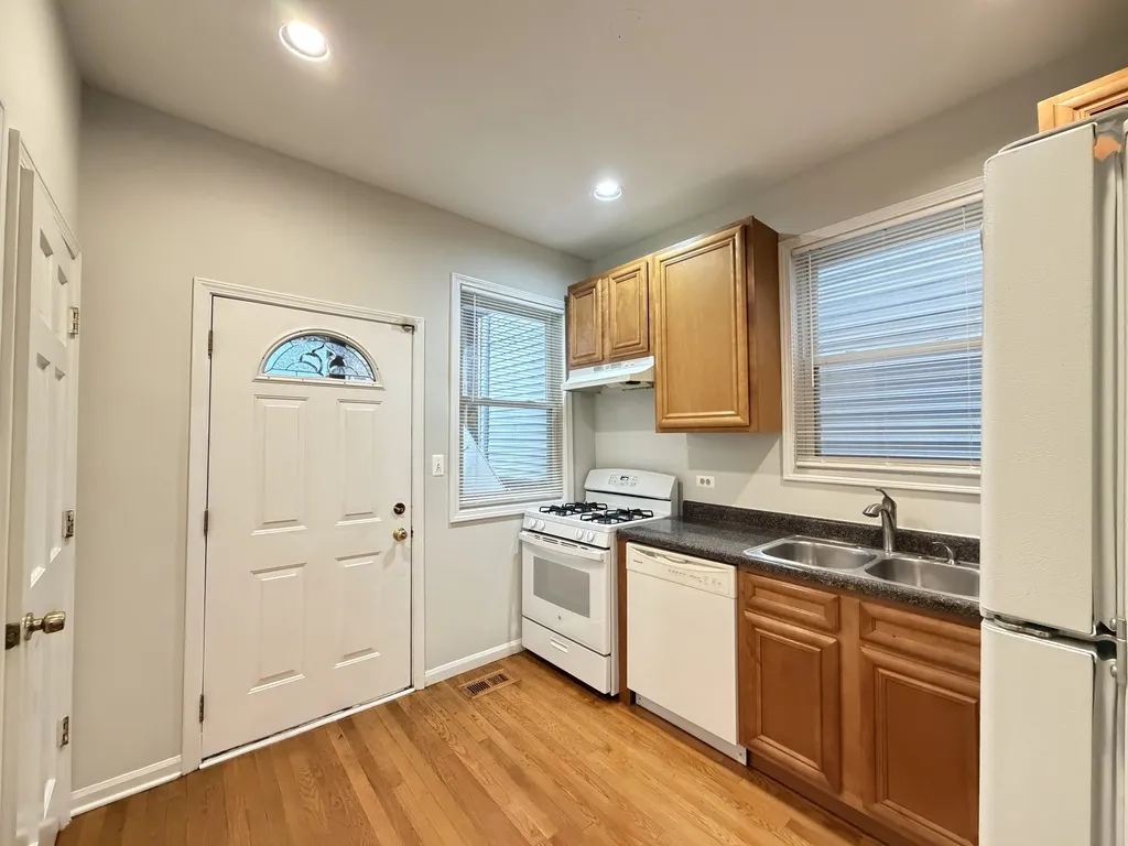 506 N May St, , 60642, USA 60642-unit#1-Chicago-IL