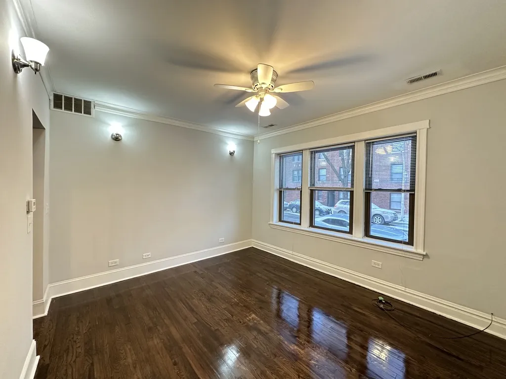 3151 W Belle Plaine Ave, , 60618, USA 60618-unit#1-Chicago-IL