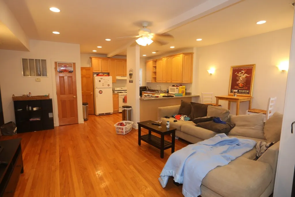 3418 N Bosworth Ave, , 60657, USA 60657-unit#1-Chicago-IL