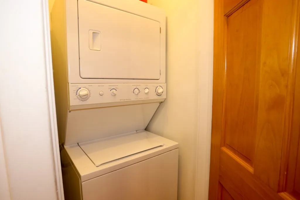 3418 N Bosworth Ave, , 60657, USA 60657-unit#1-Chicago-IL