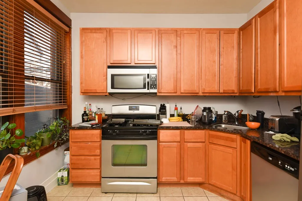 1358 W Barry Ave, , 60657, USA 60657-unit#1W-Chicago-IL