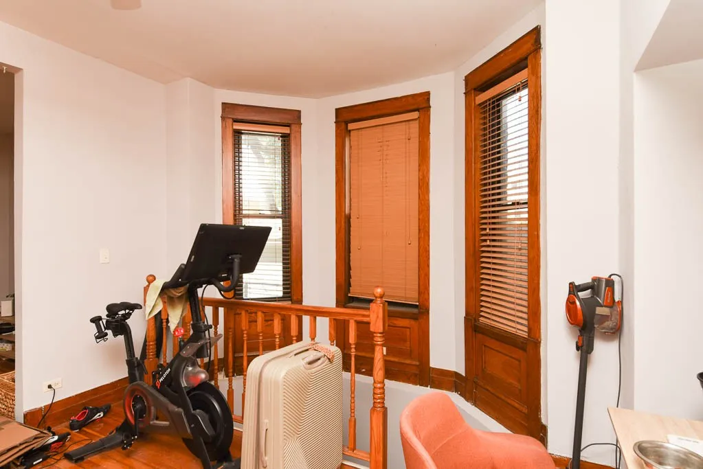 1358 W Barry Ave, , 60657, USA 60657-unit#1W-Chicago-IL