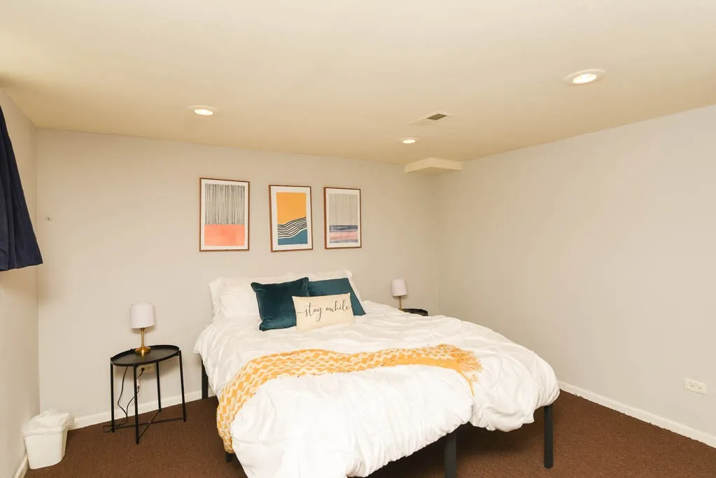 1358 W Barry Ave, , 60657, USA 60657-unit#1W-Chicago-IL