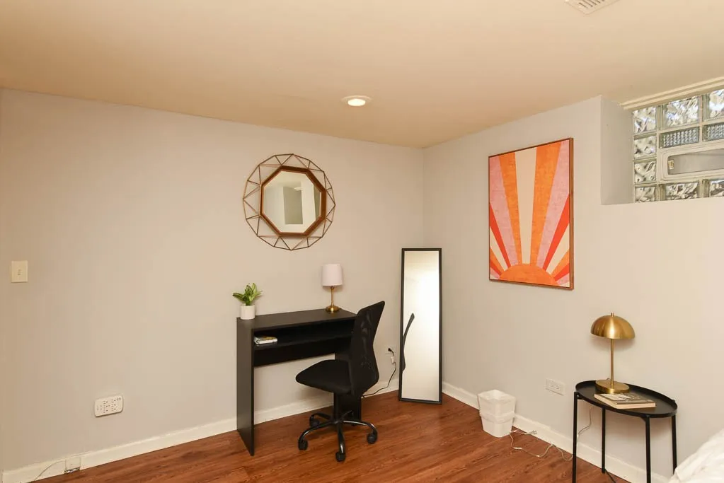1358 W Barry Ave, , 60657, USA 60657-unit#1W-Chicago-IL