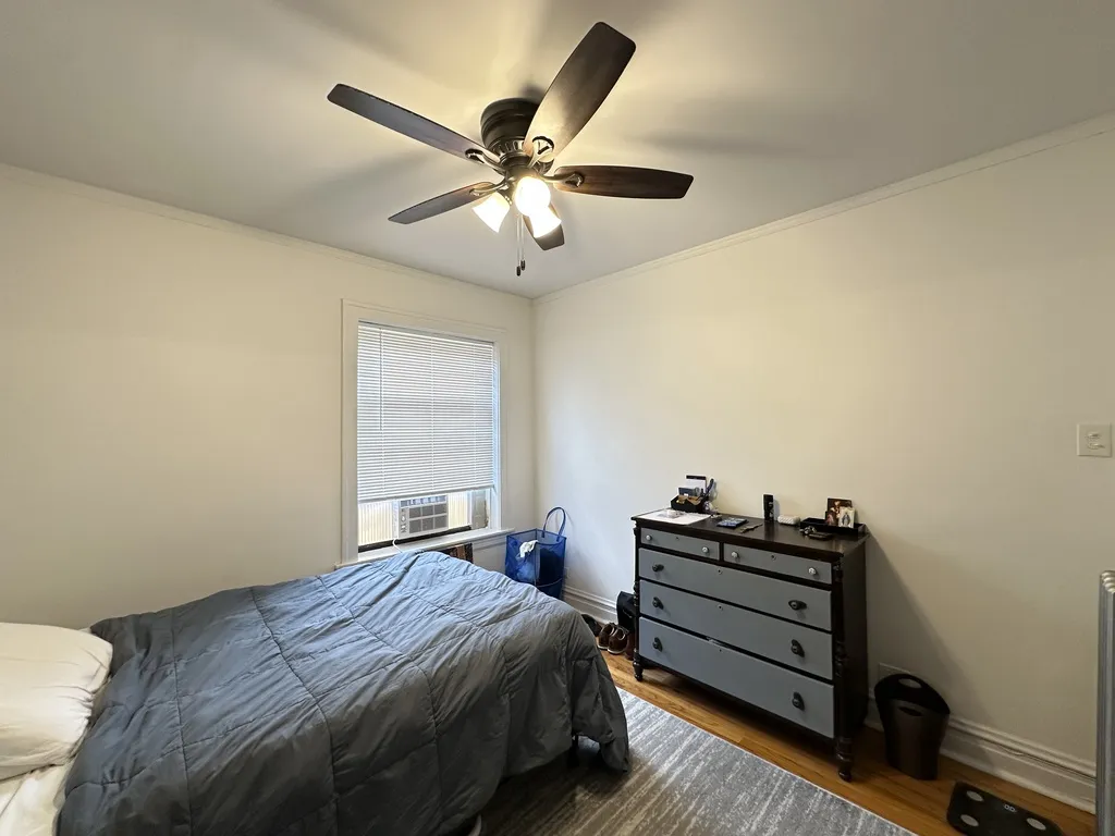 1911 W Larchmont Ave, , 60613, USA 60613-unit#1B-Chicago-IL