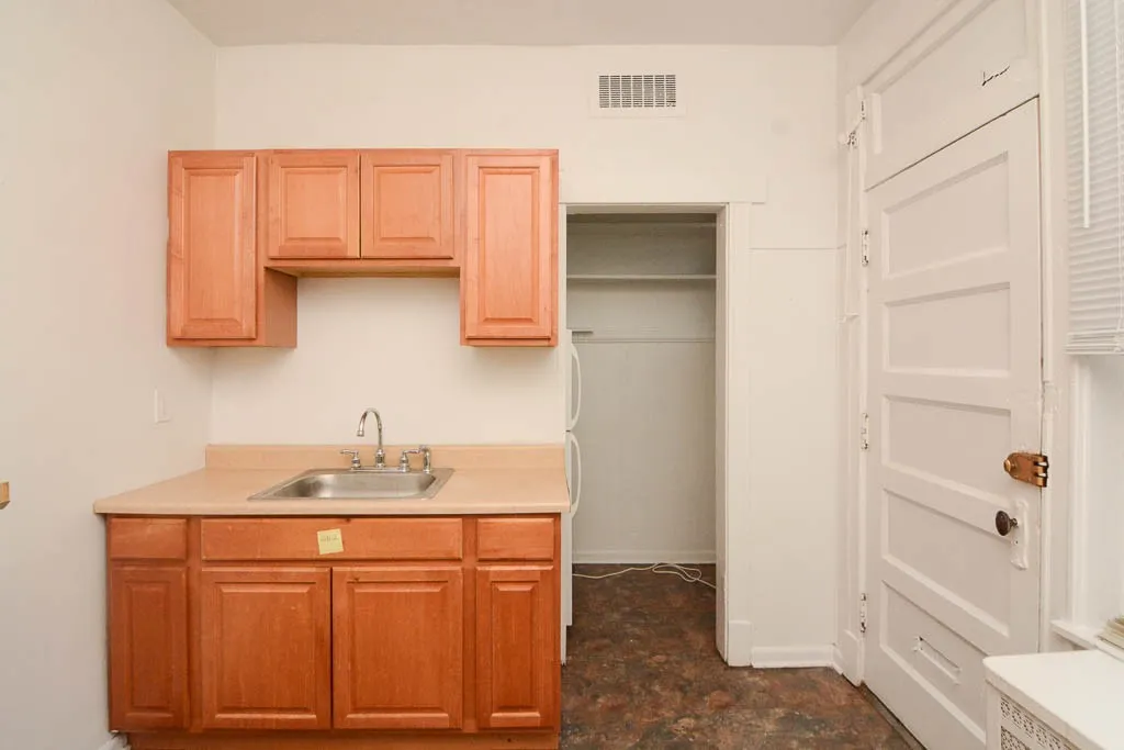 1214 W Rosemont Ave, , 60660, USA 60660-unit#2-Chicago-IL