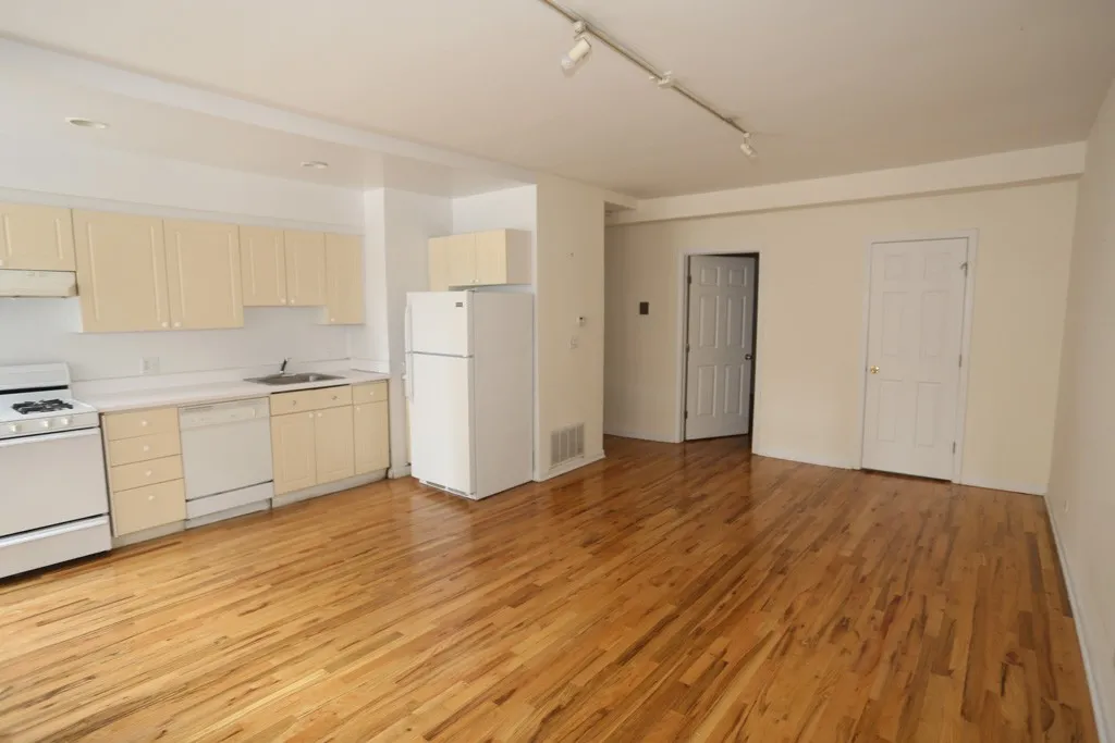 917 W Dakin St, ,  60613, USA 60613-unit#101-Chicago-IL