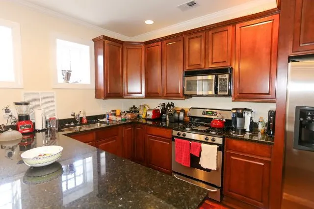 4325 N Ashland Ave, ,  60613, USA 60613-unit#G-Chicago-IL