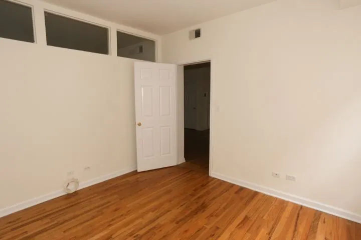 917 W Dakin St, ,  60613, USA 60613-unit#405-Chicago-IL