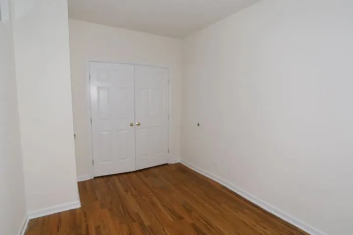 917 W Dakin St, ,  60613, USA 60613-unit#405-Chicago-IL