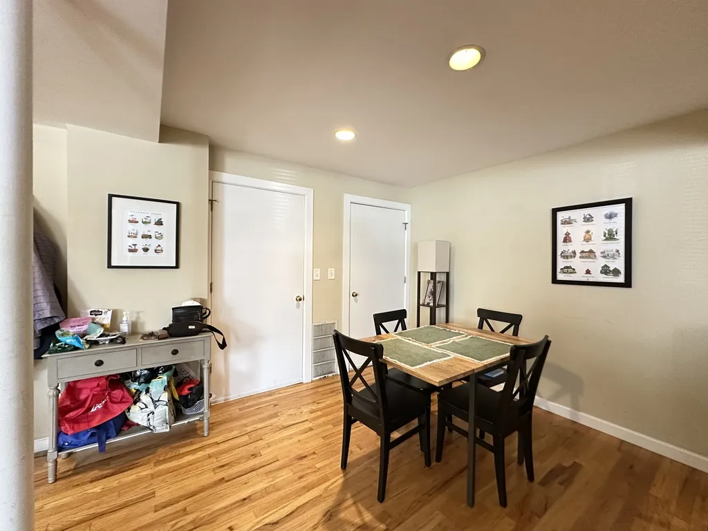 3345 N Southport Ave, ,  60657, USA 60657-unit#1-Chicago-IL