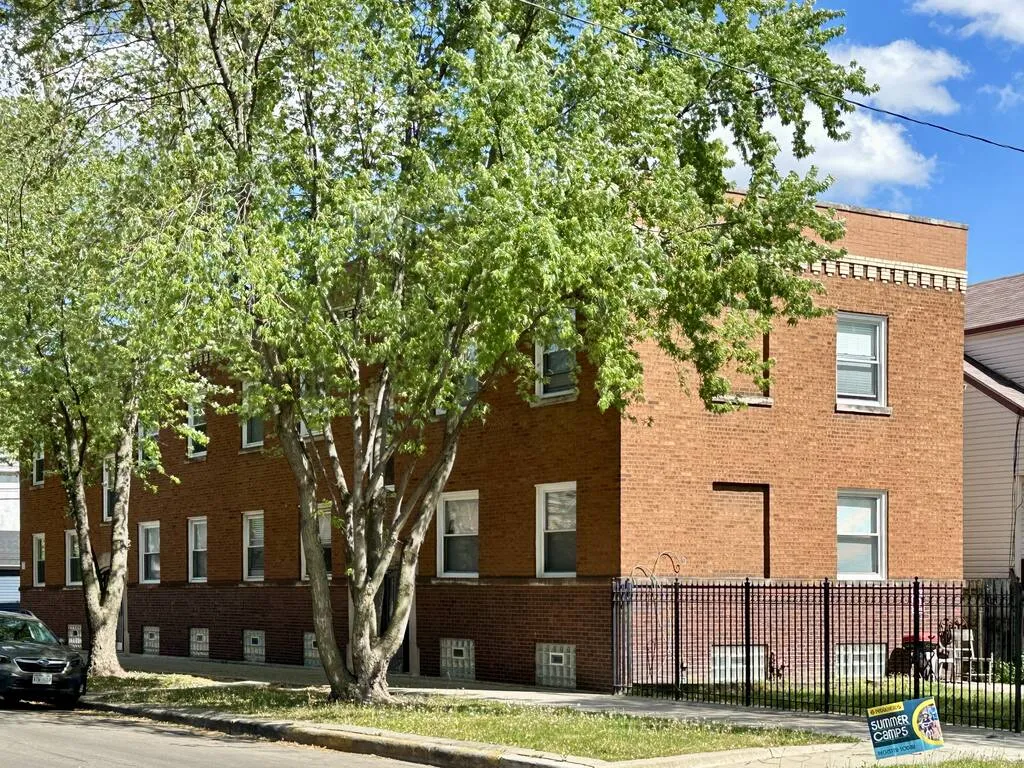 3517 W Grace St, , 60618, USA 60618-unit#2E-Chicago-IL