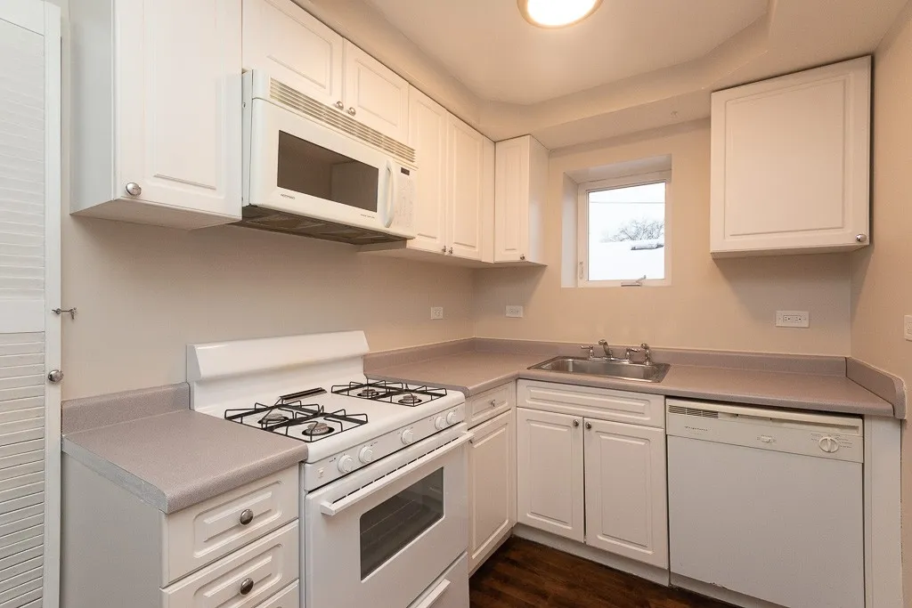 3517 W Grace St, ,  60618, USA 60618-unit#1E-Chicago-IL