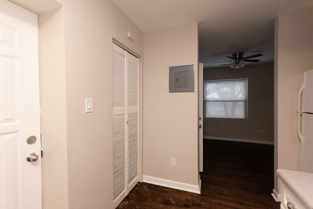 3517 W Grace St, ,  60618, USA 60618-unit#1E-Chicago-IL