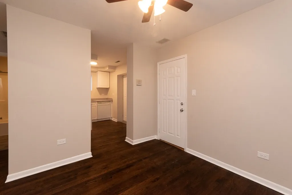 3517 W Grace St, ,  60618, USA 60618-unit#1E-Chicago-IL