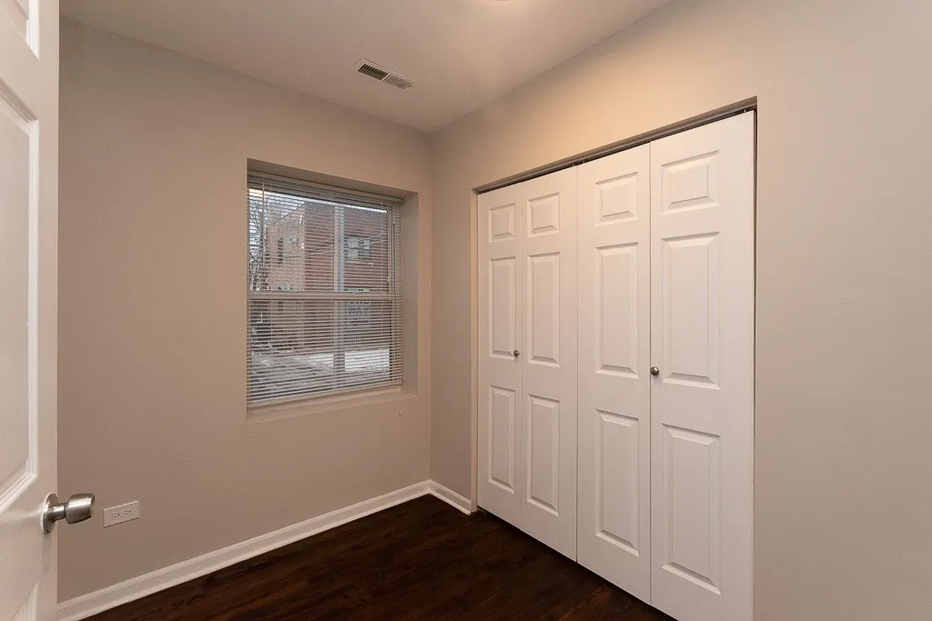 3517 W Grace St, ,  60618, USA 60618-unit#1E-Chicago-IL