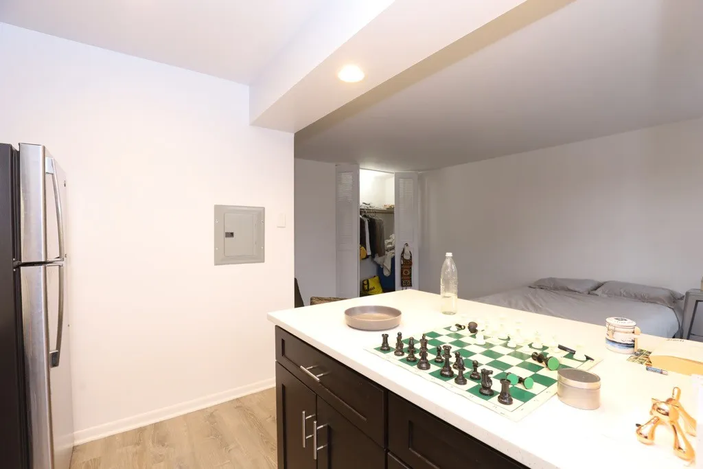 520 W Aldine Ave, ,  60657, USA 60657-unit#503-Chicago-IL