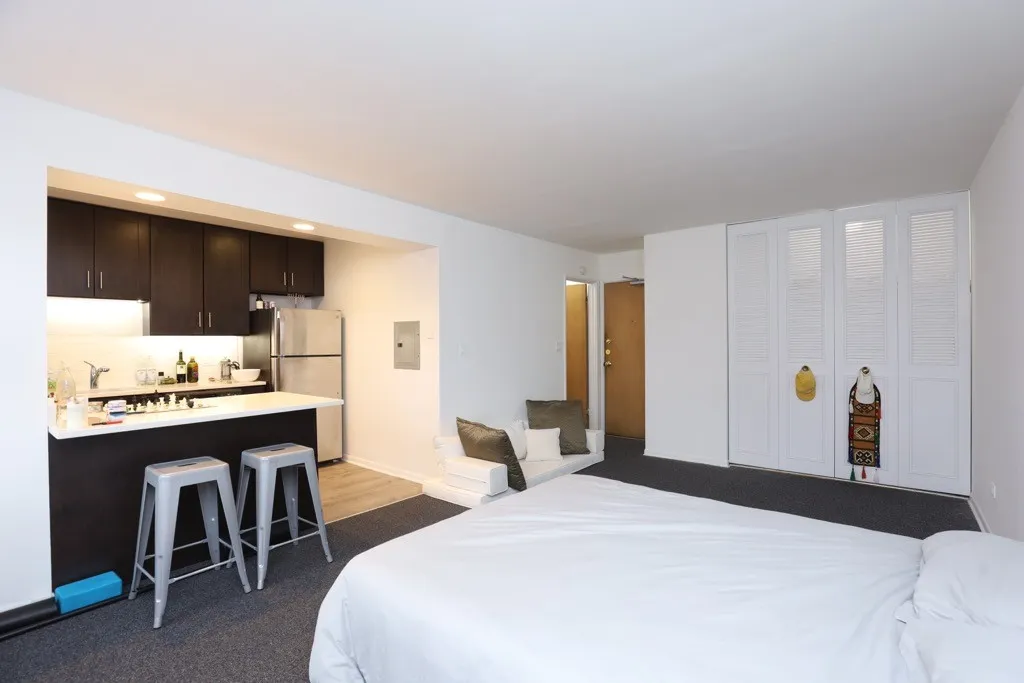 520 W Aldine Ave, ,  60657, USA 60657-unit#503-Chicago-IL