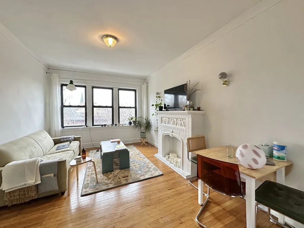 2929 W McLean Ave, ,  60647, USA 60647-unit#3-Chicago-IL