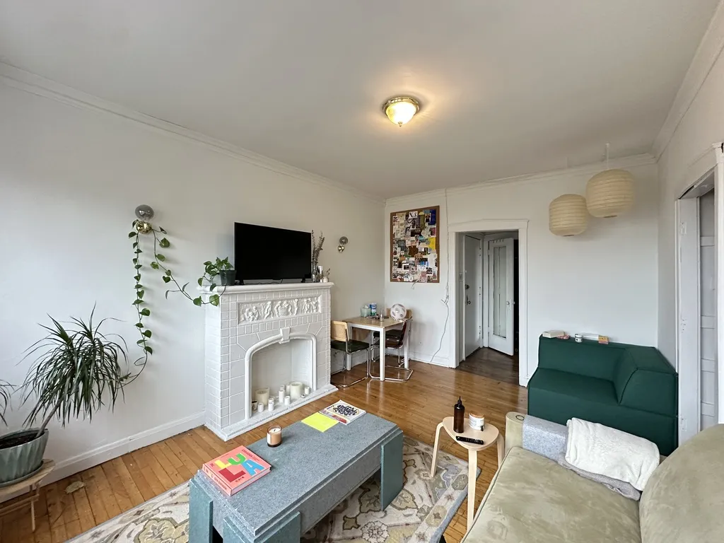 2929 W McLean Ave, ,  60647, USA 60647-unit#3-Chicago-IL