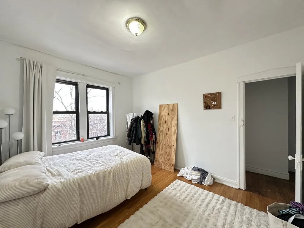 2929 W McLean Ave, ,  60647, USA 60647-unit#3-Chicago-IL