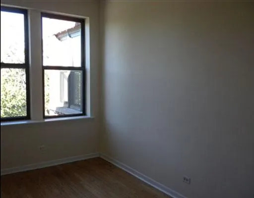 2319 N Kedzie Blvd, ,  60647, USA 60647-unit#2319-2R-Chicago-IL