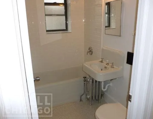 2779 N Milwaukee Ave, ,  60647, USA 60647-unit#220-Chicago-IL