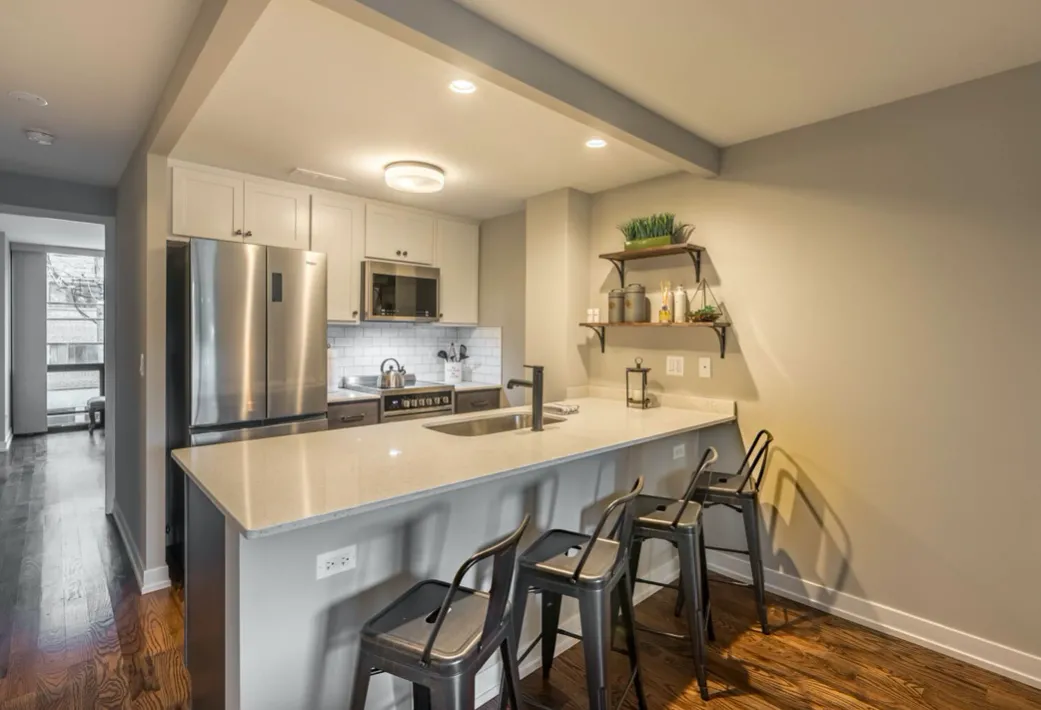 5910 N Sheridan Rd, ,  60660, USA 60660-unit#602-Chicago-IL