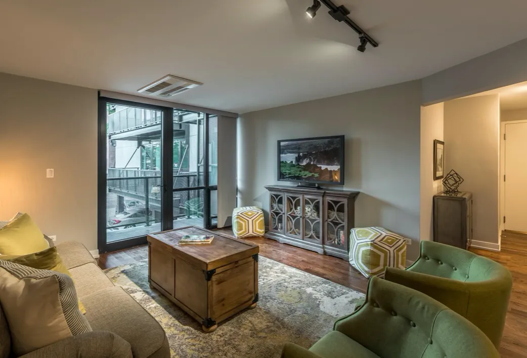 5910 N Sheridan Rd, ,  60660, USA 60660-unit#602-Chicago-IL
