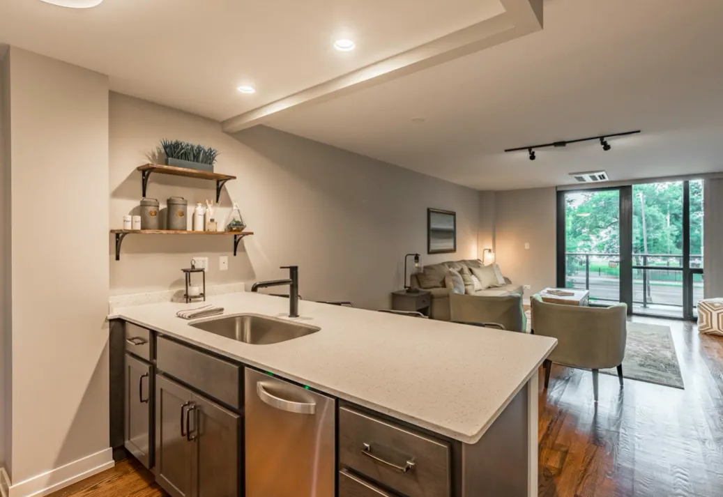 5910 N Sheridan Rd, ,  60660, USA 60660-unit#602-Chicago-IL