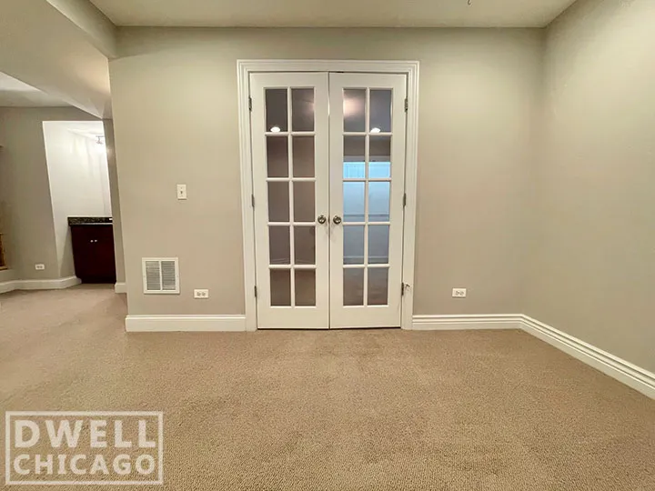 2801 N Seminary Ave, ,  60657, USA 60657-unit#1S-Chicago-IL