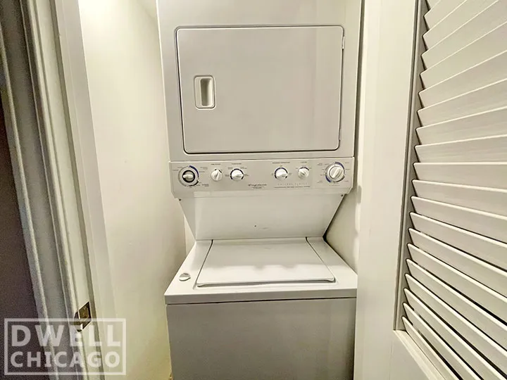 2801 N Seminary Ave, ,  60657, USA 60657-unit#1S-Chicago-IL