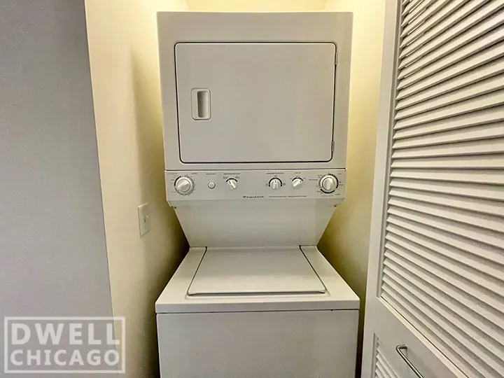 670 W Wayman St, ,  60661, USA 60661-unit#A - 404-Chicago-IL